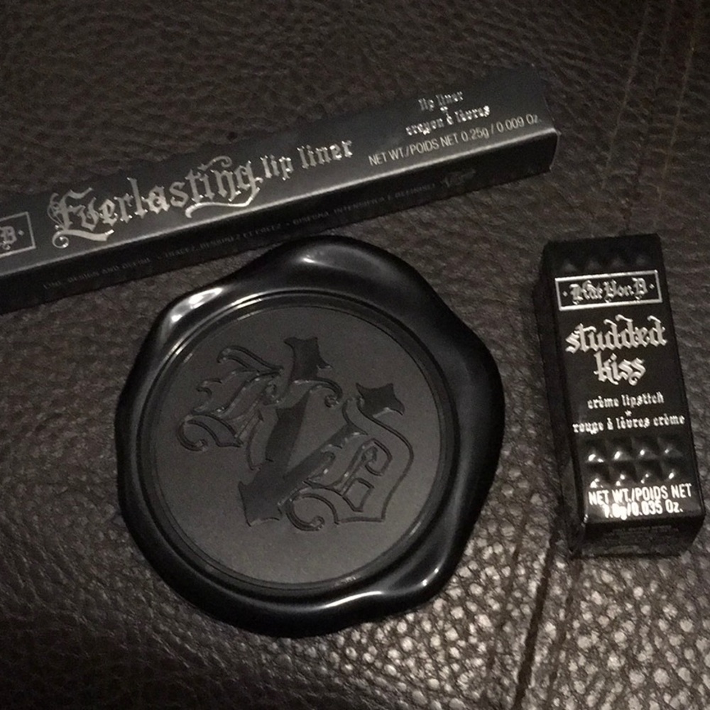 Kat Von D Bundle!